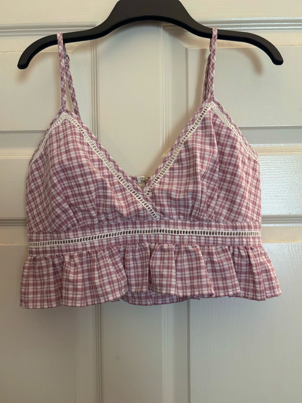 Lulus cropped tank top